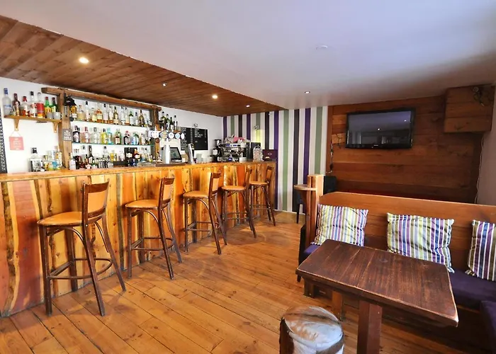 Hotel Plein Sud By Skilink